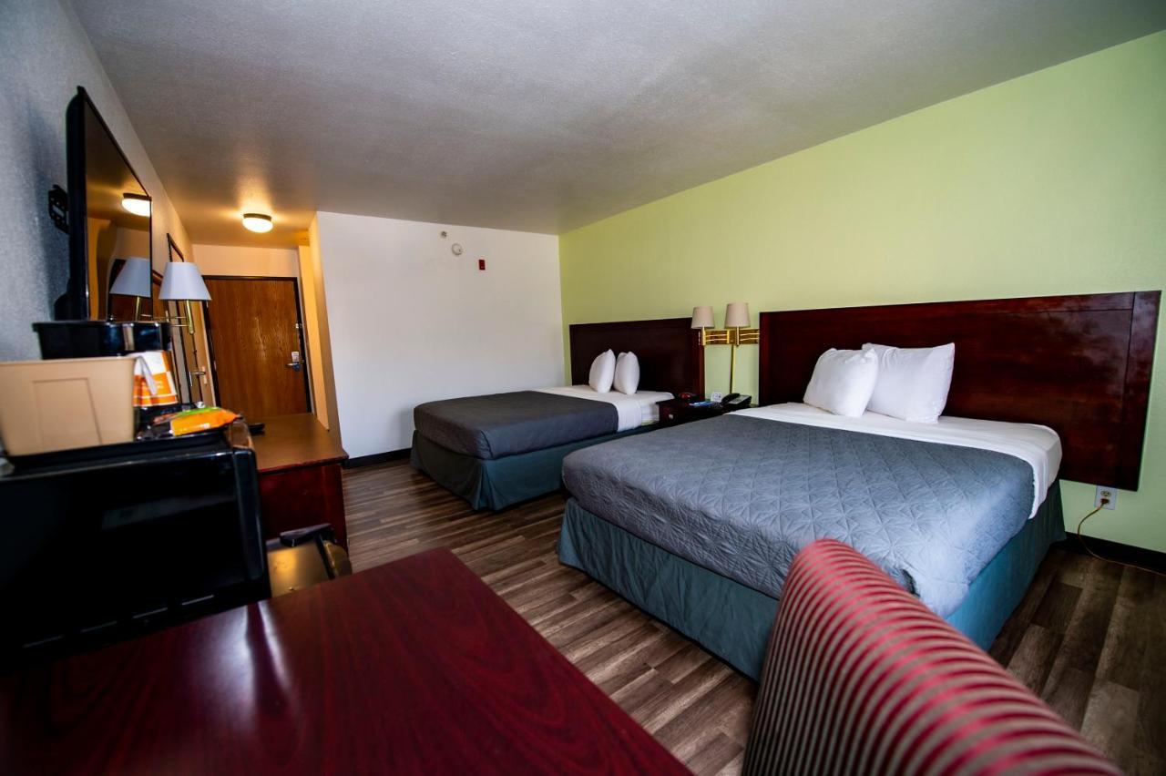 Rodeway Inn Central Colorado Springs Kültér fotó